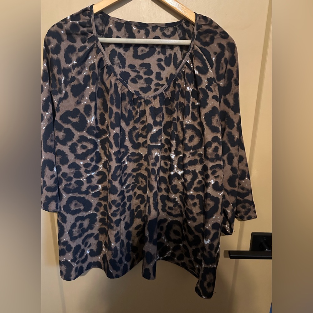 Animal Print Shein Vneck Blouse‎ Womens Leopard  XL